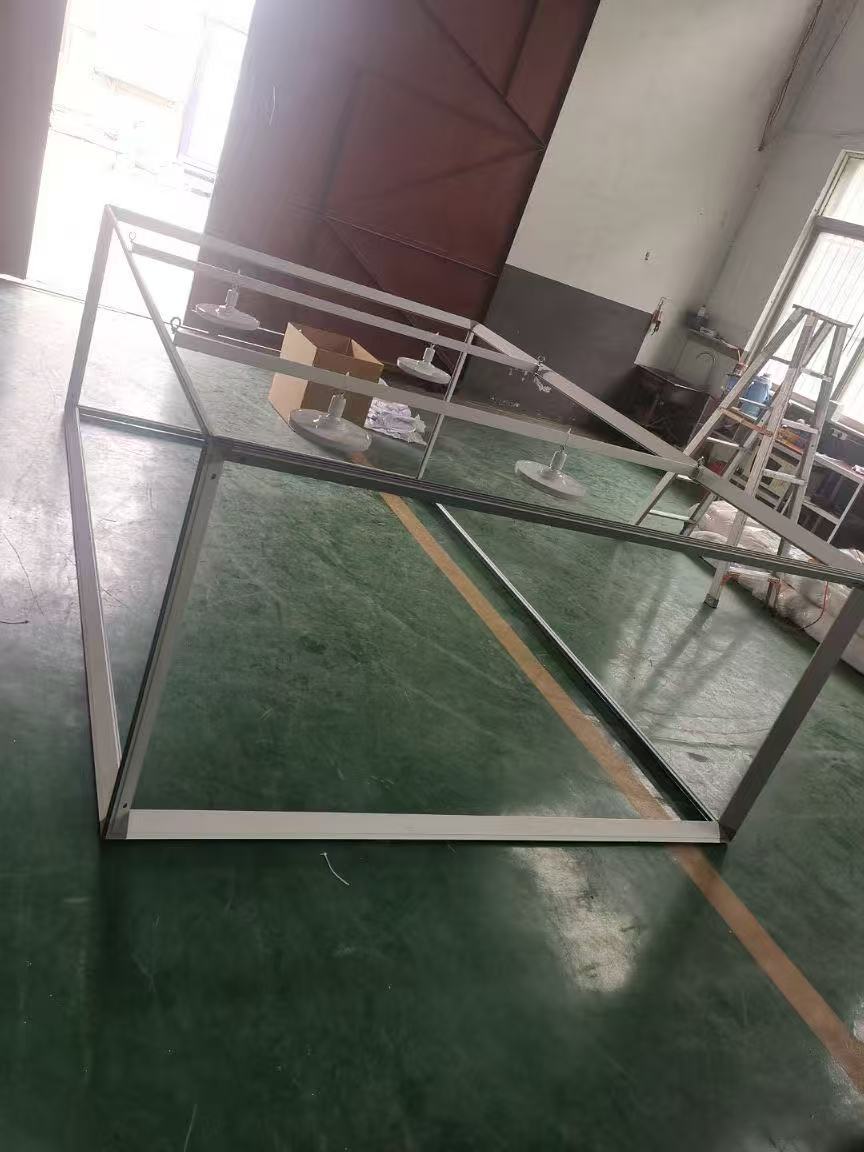 CUBE CEILING LIGHT BOX