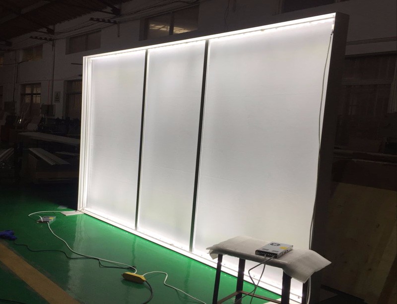 100MM SEAMLESS DOUBLE SIDES LIGHT BOX WITH HIGH POWER LED LIGHT STRIP.
