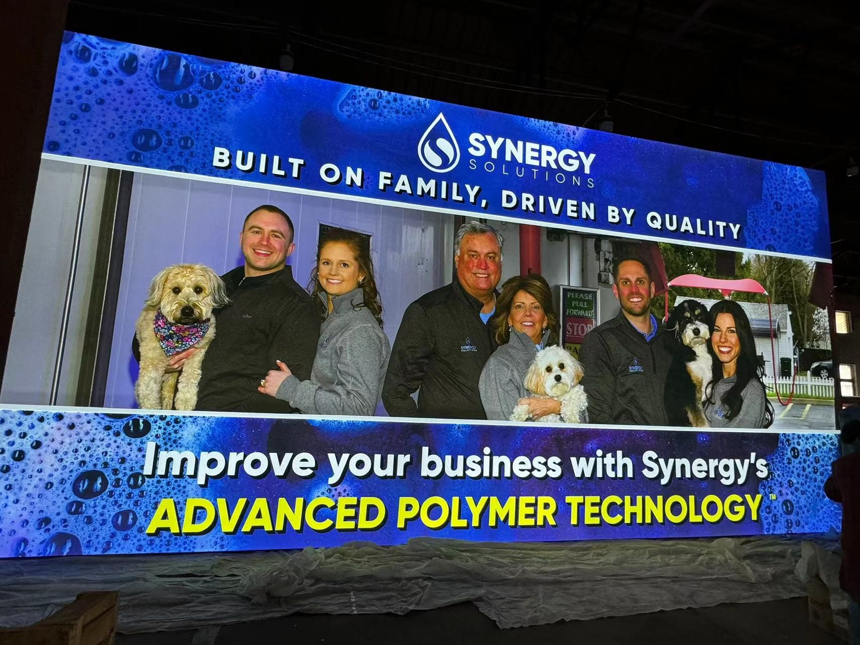 Kotak cahaya dua sisi fabrik berdiri bebas ketebalan 180MM