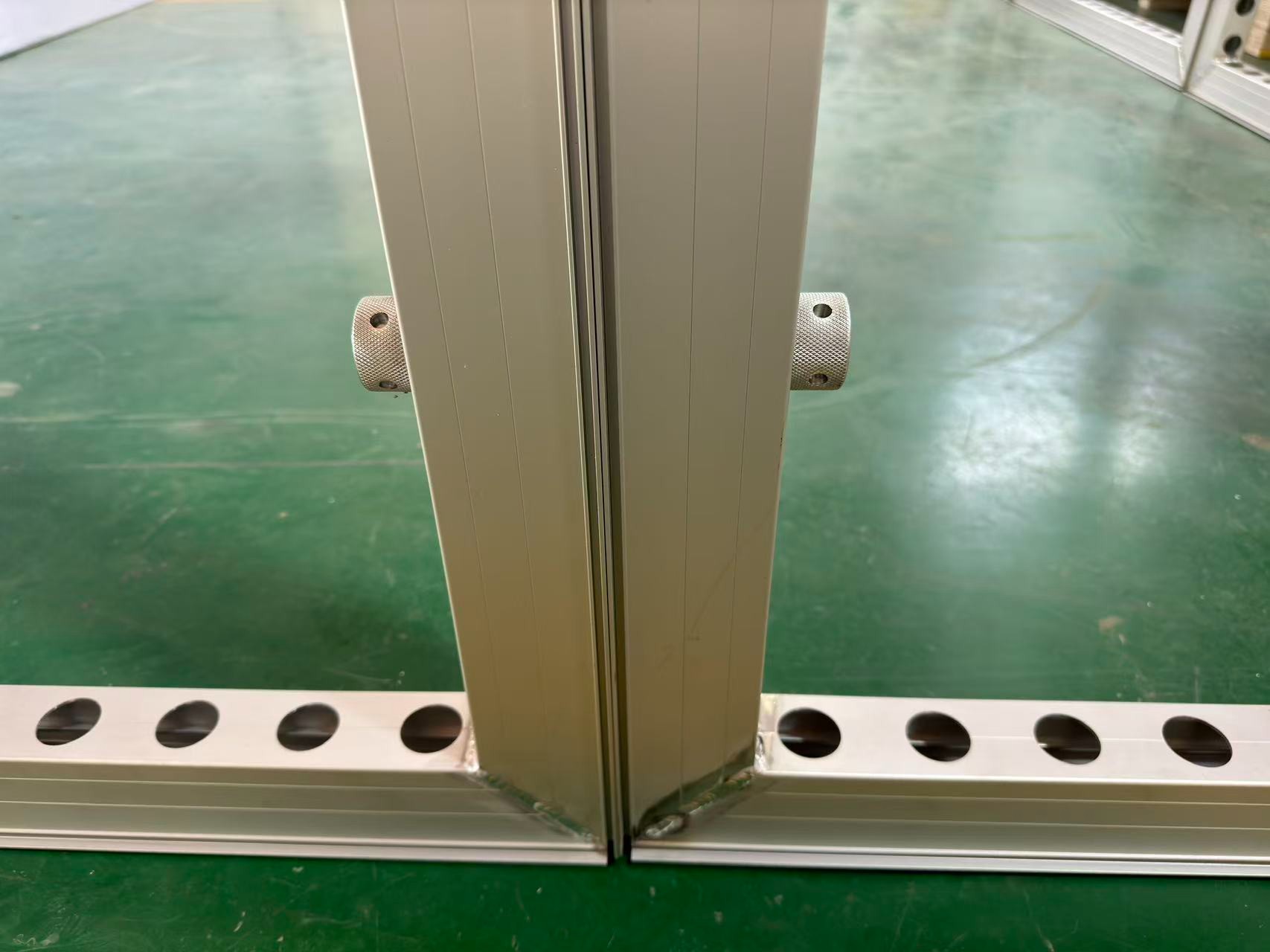 62mm Toolless modular easy frame for booth